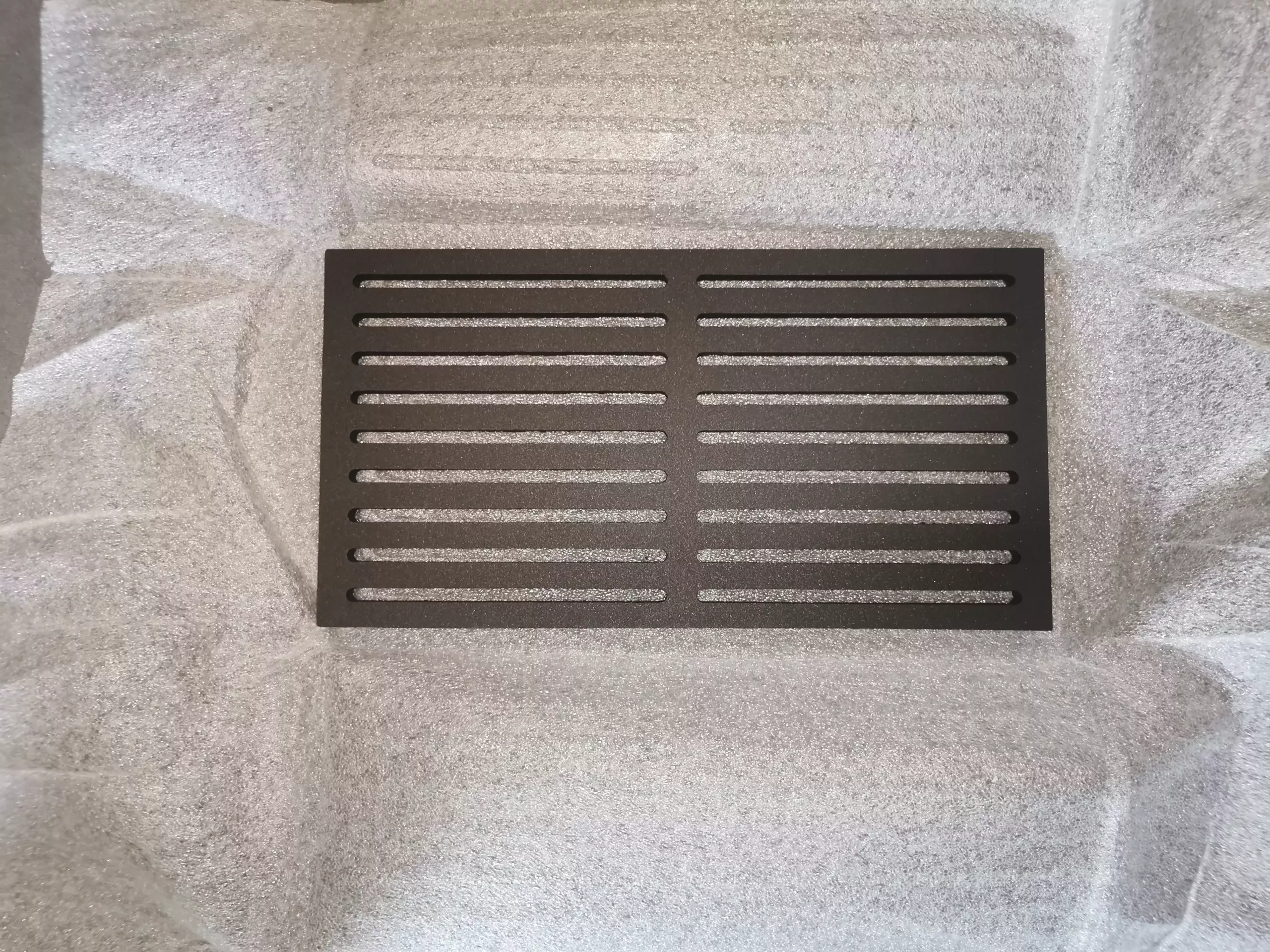 Grille De Combustion En Acier Inoxydable 304 Pour Chauffage De Terrasse Pyramidal - Diamètre 17,8 Cm, Hauteur 13,2 Cm