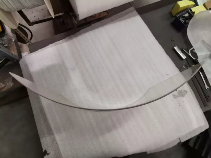 vitre-83-123-interieure